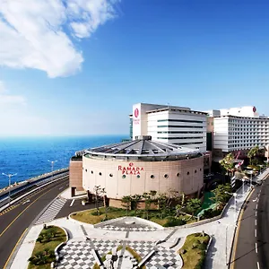 Ramada Plaza By Wyndham Ocean Front Jeju